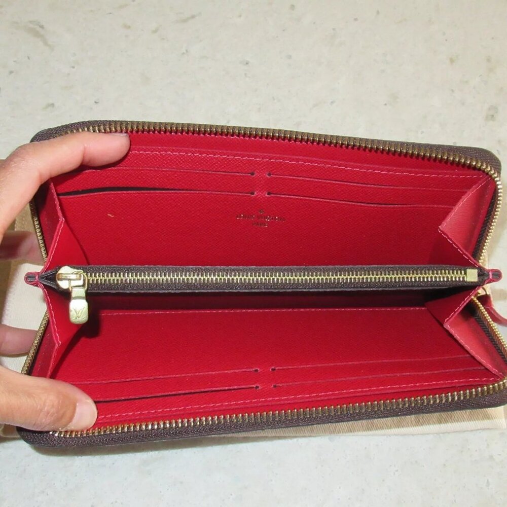 AUTHENTIC Louis Vuitton Damier Red Clemence Zippy Wallet Clutch Bag - Picture 14 of 16